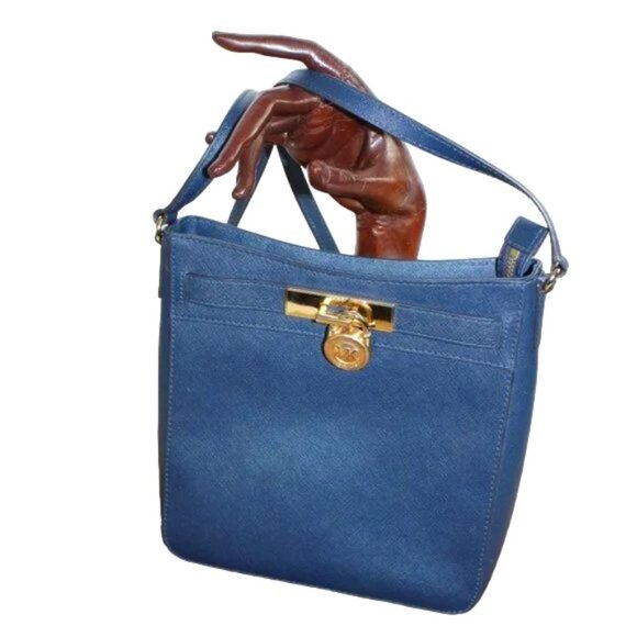 Michael Kors Travelers Navy Shoulder Cross Body Messenger Matching Wallet - Picture 4 of 12